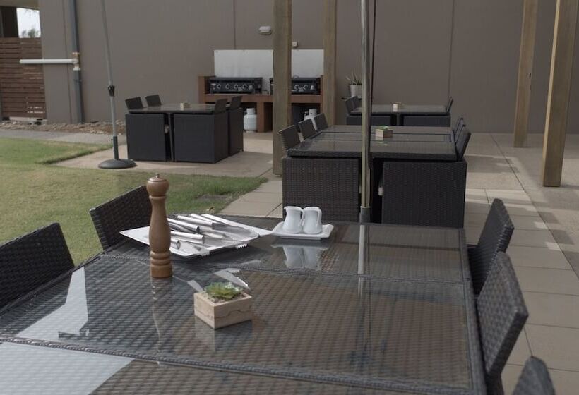 Barwon Heads Resort At 13th Beach