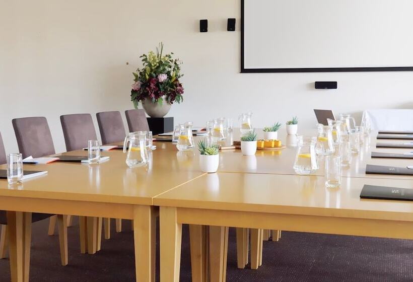 Barwon Heads Resort At 13th Beach