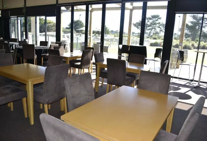 Barwon Heads Resort At 13th Beach