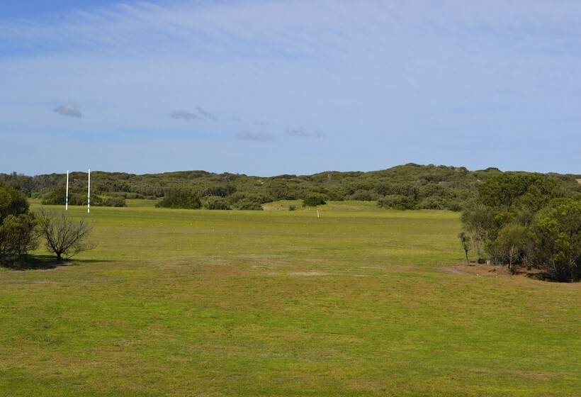 Barwon Heads Resort At 13th Beach