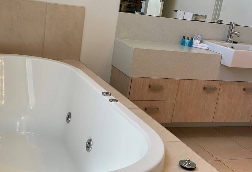 Barwon Heads Resort At 13th Beach