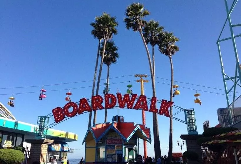 Capri Motel Santa Cruz Beach Boardwalk