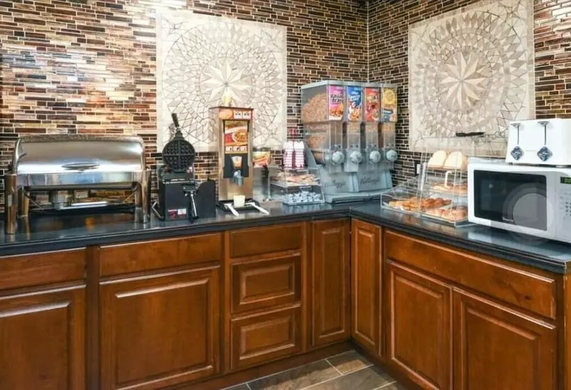 Hotelli Pronghorn Inn