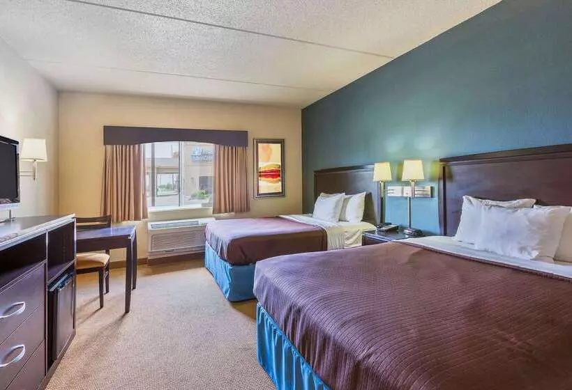 ホテル Americinn By Wyndham Monmouth