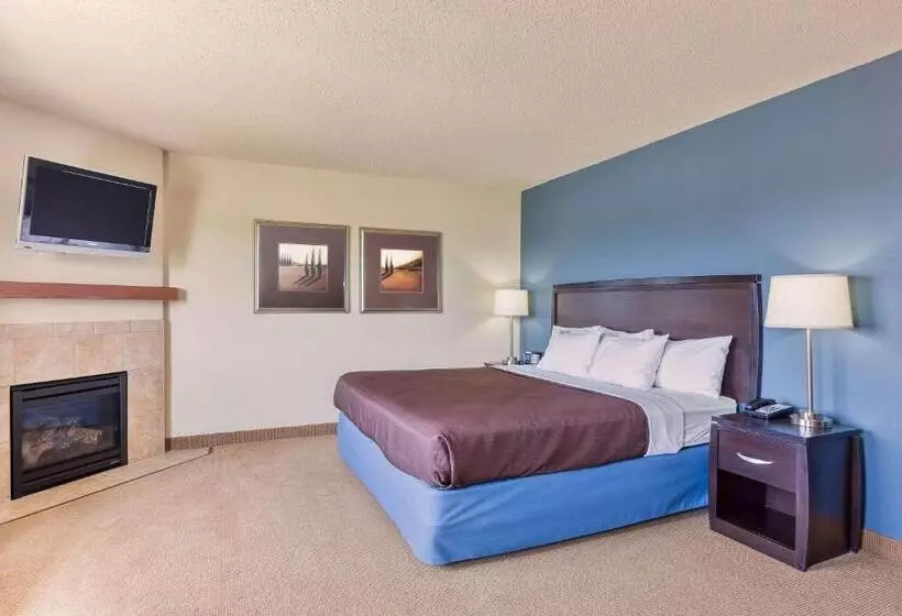 ホテル Americinn By Wyndham Monmouth