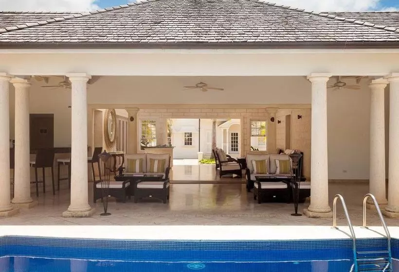 Hotelli Battaleys Mews