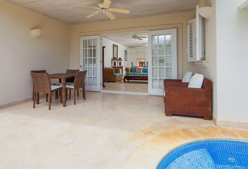 Hotelli Battaleys Mews