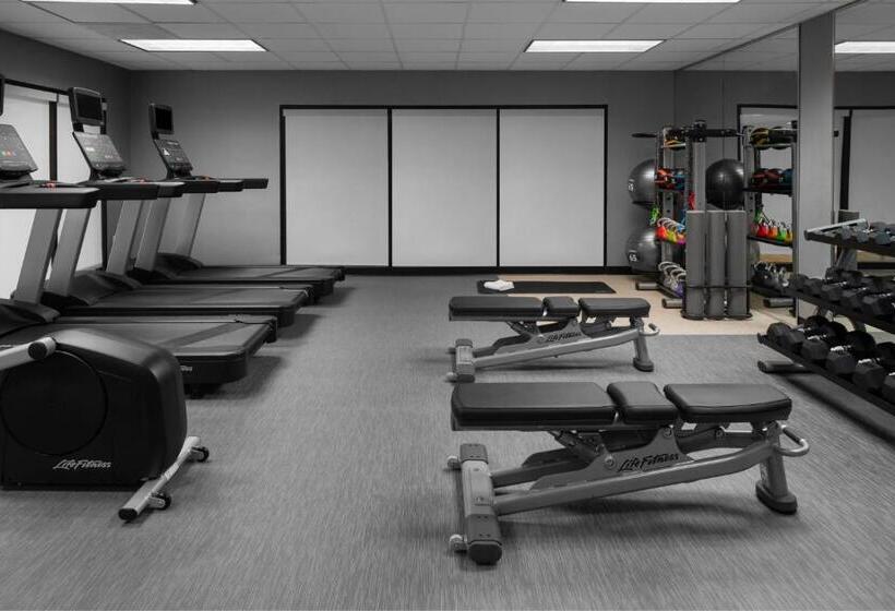 호텔 Courtyard By Marriott Springfield