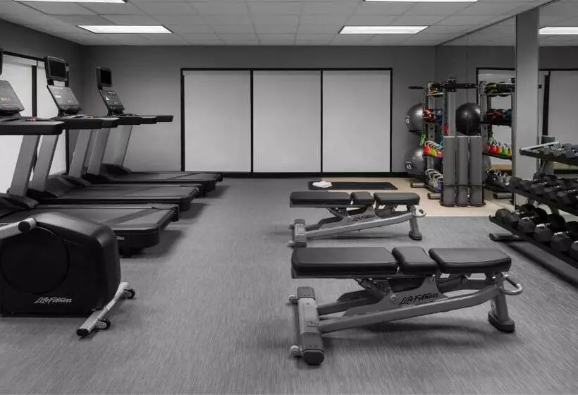 ホテル Courtyard By Marriott Springfield