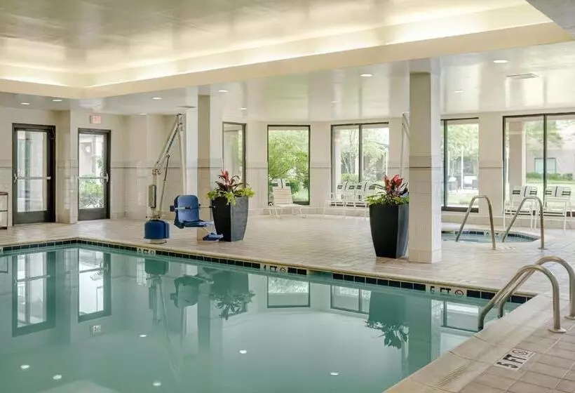 ホテル Courtyard By Marriott Springfield