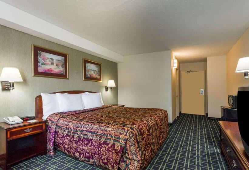 בית מלון כפרי Days Inn By Wyndham Dumfries Quantico