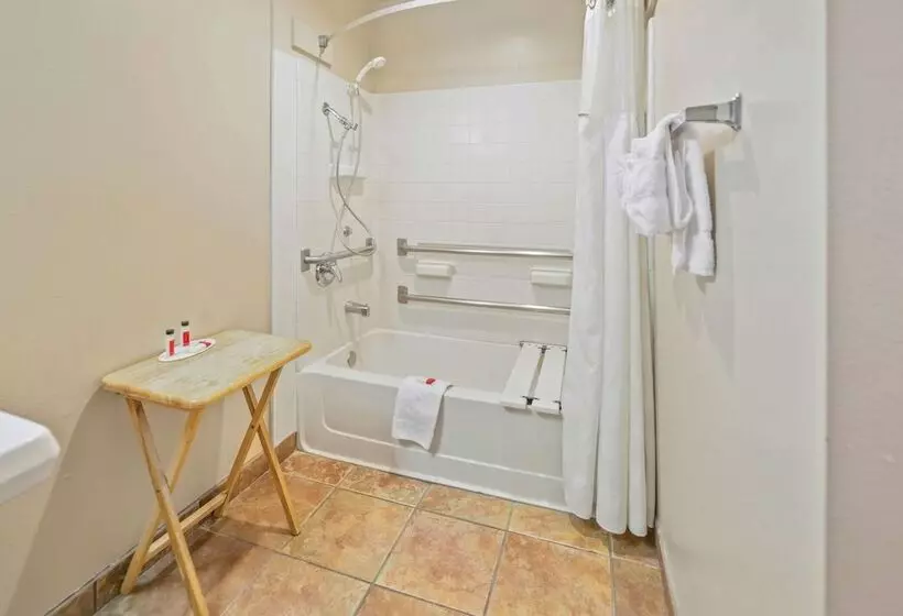 酒店 Days Inn By Wyndham Lebec