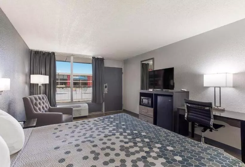 Отель Econo Lodge