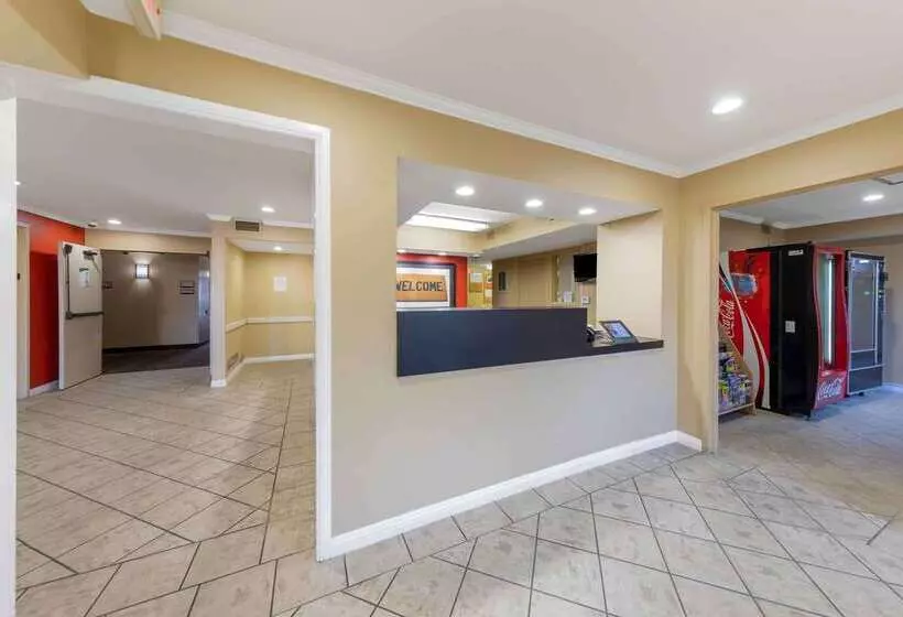 ホテル Extended Stay America Suites Los Angeles Torrance Del Amo Circle