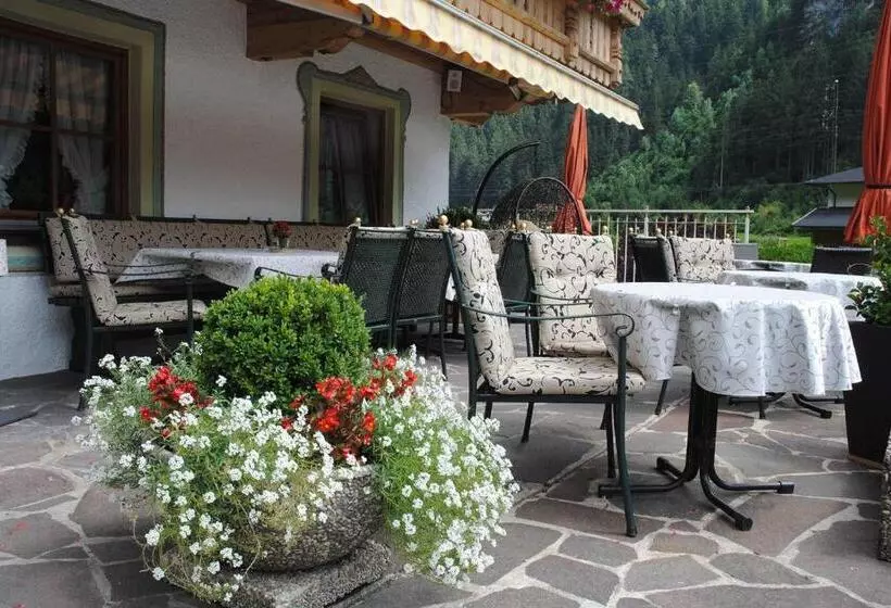 酒店 Ferienhof Oblasser