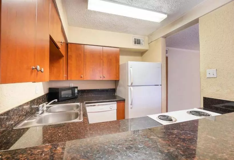 ホテル & Apartments Houston Galleria