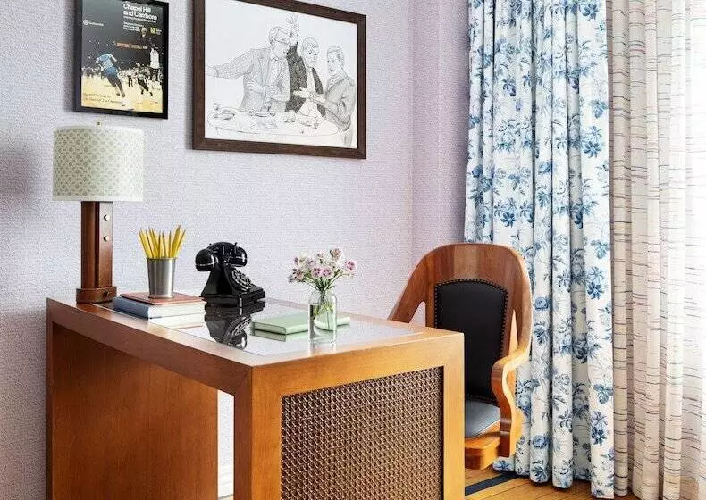 호텔 Graduate By Hilton Chapel Hill