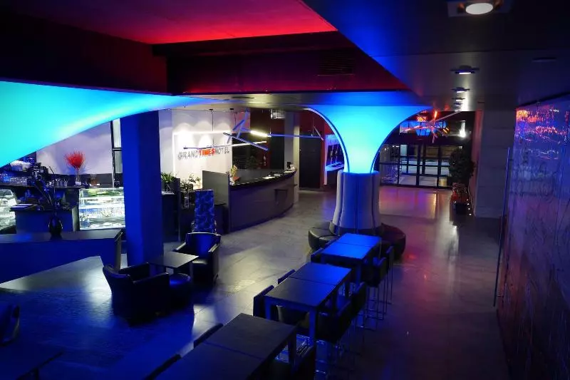 Grand Hotel Times Sherbrooke