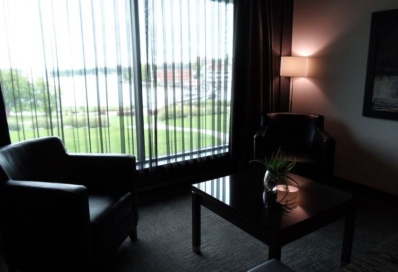 Grand Hotel Times Sherbrooke