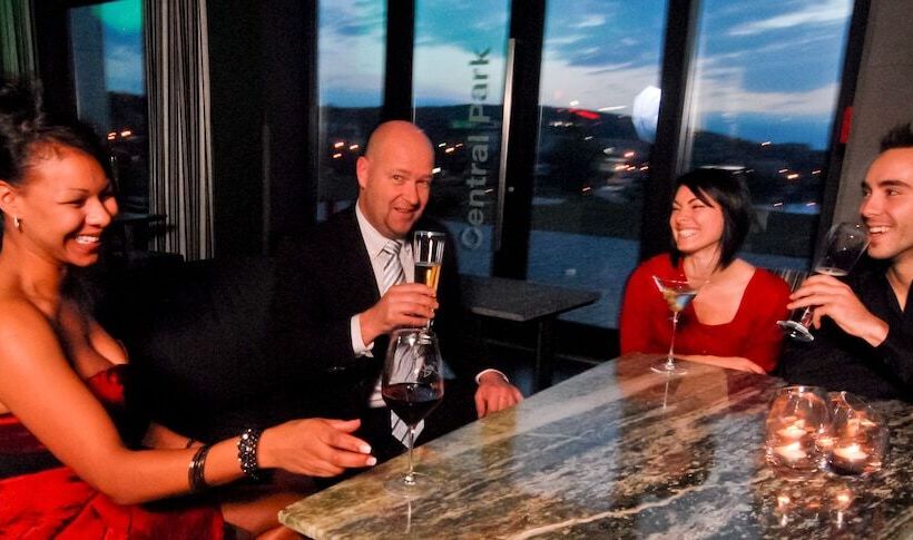 Grand Hotel Times Sherbrooke