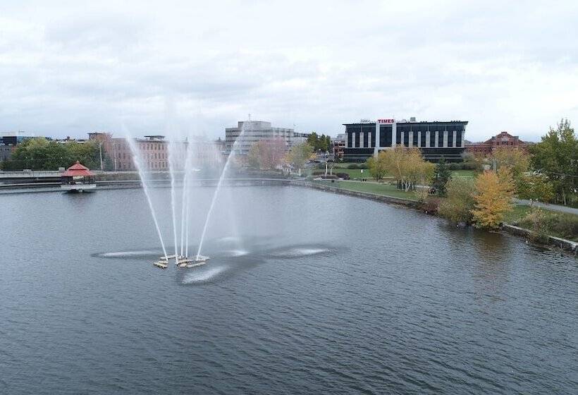 Grand Hotel Times Sherbrooke