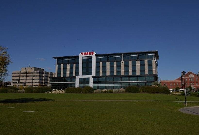 Grand Hotel Times Sherbrooke