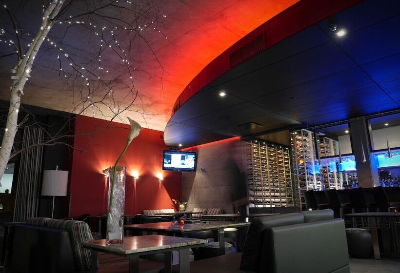 Grand Hotel Times Sherbrooke