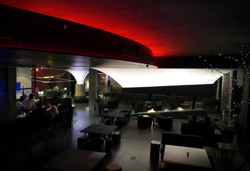 Grand Hotel Times Sherbrooke