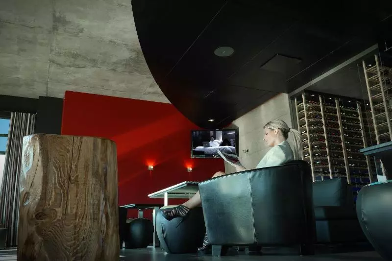 Grand Hotel Times Sherbrooke