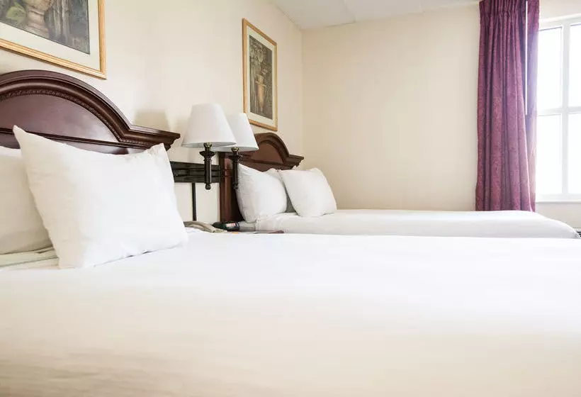 Hotel Inns Of Virginia Falls Church