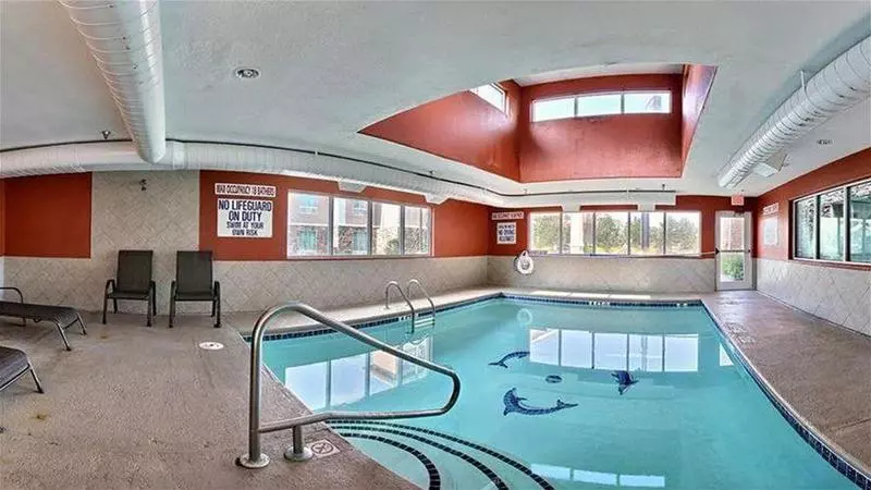 Отель Magnolia Inn And Suites Pooler