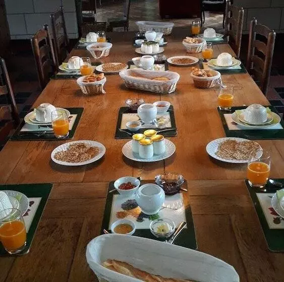 בית מלון כפרי Chambres D Hôtes Manoir De Beaumarchais