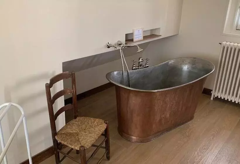 בית מלון כפרי Chambres D Hôtes Manoir De Beaumarchais