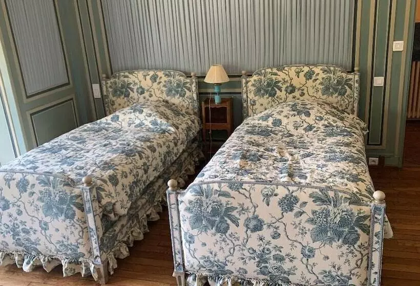 בית מלון כפרי Chambres D Hôtes Manoir De Beaumarchais