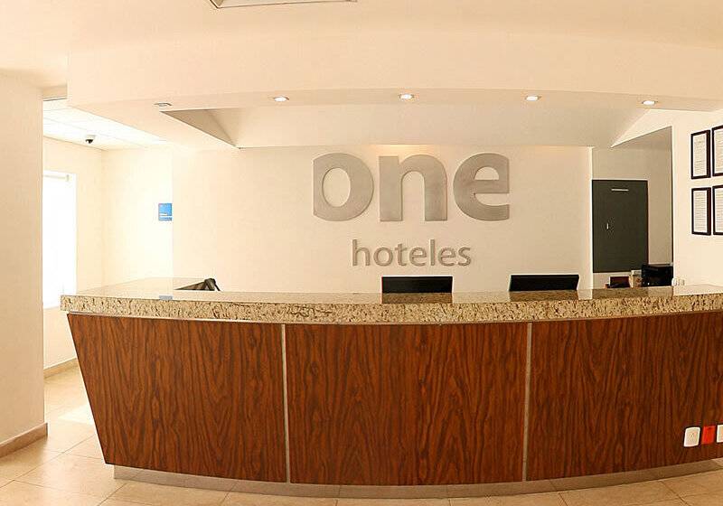 酒店 One Guadalajara Centro Historico