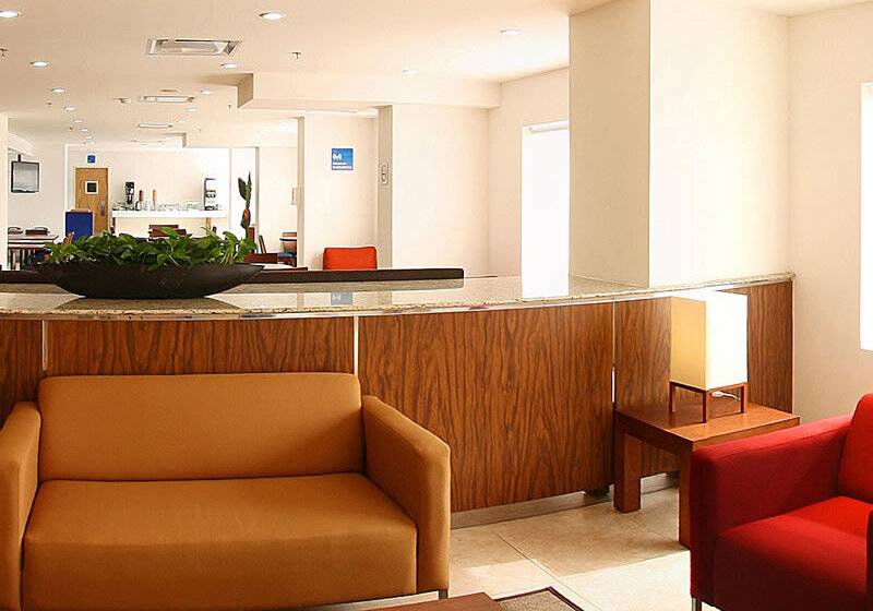 酒店 One Guadalajara Centro Historico