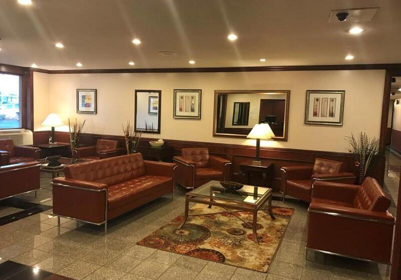 Hotel Ramada By Wyndham Albert Lea