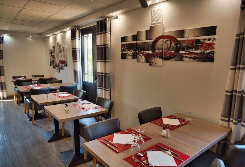 فندق Restaurant La Chaumiere Les Mureaux   Flins