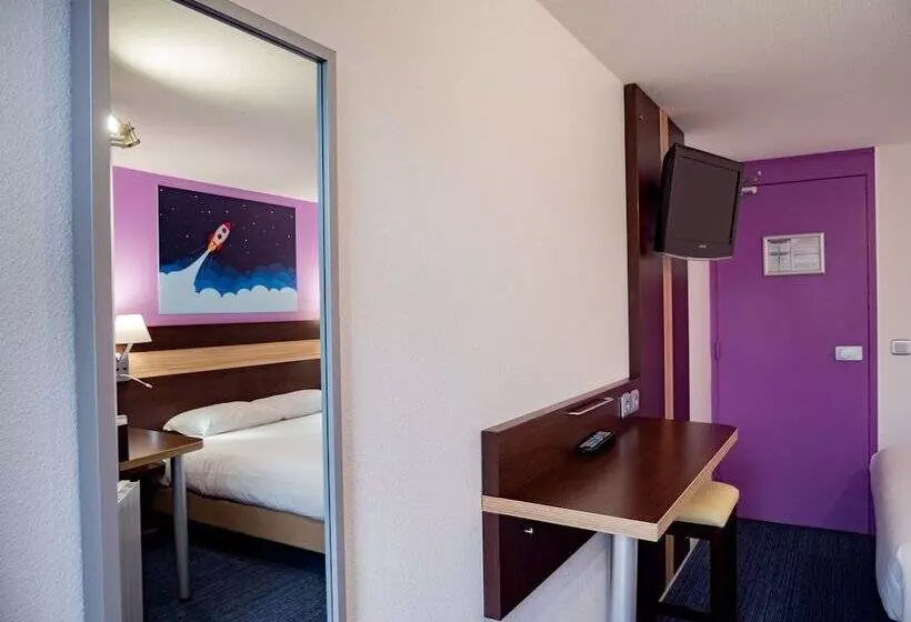 Отель Restaurant La Chaumiere Les Mureaux   Flins