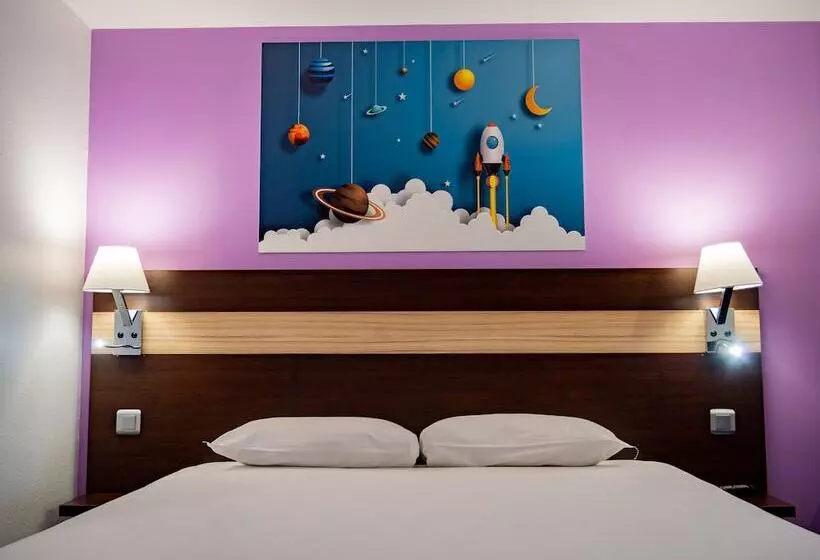 Отель Restaurant La Chaumiere Les Mureaux   Flins