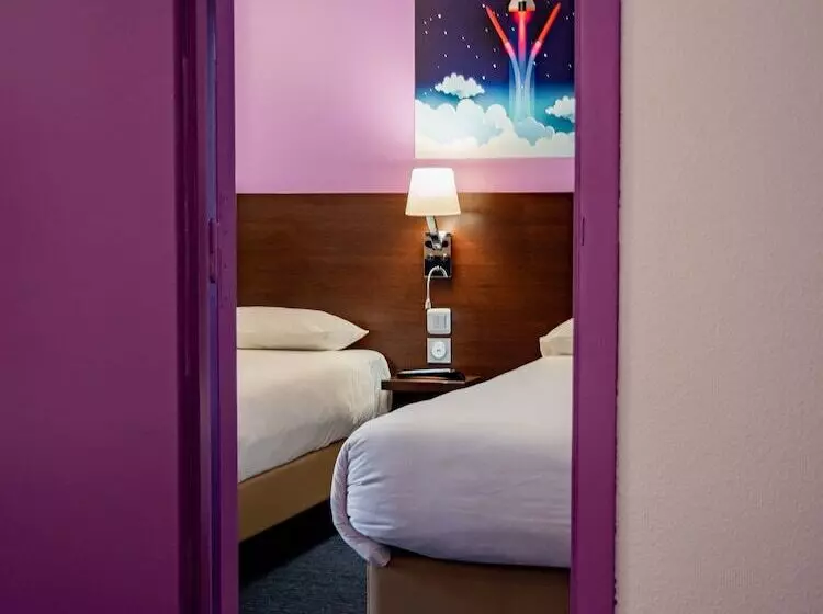 Отель Restaurant La Chaumiere Les Mureaux   Flins