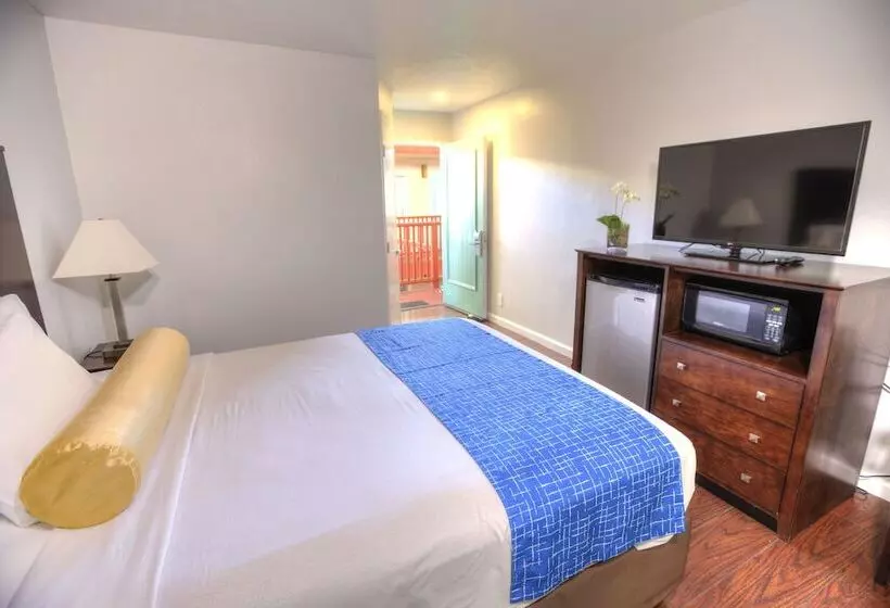 ホテル Sunrise Inn San Diego