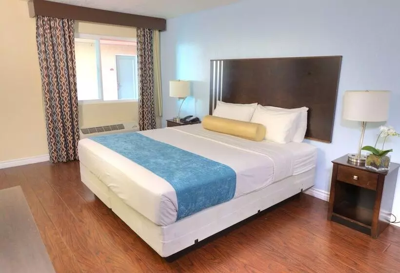 ホテル Sunrise Inn San Diego