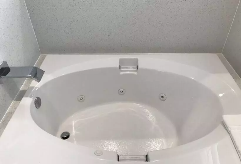 Отель Surf City Inn