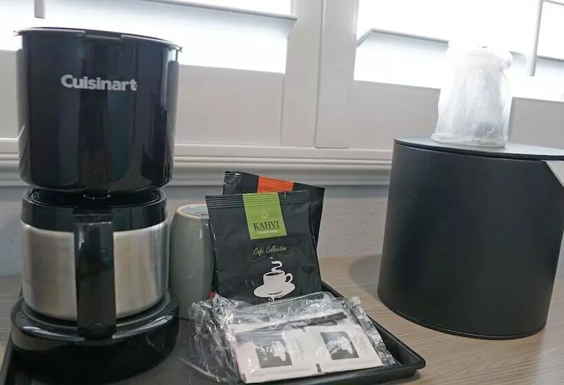 Отель Surf City Inn