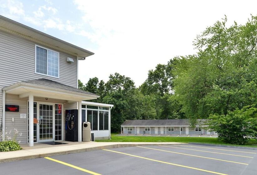 Otel Tower Inn And Suites Of Guilford / Madison