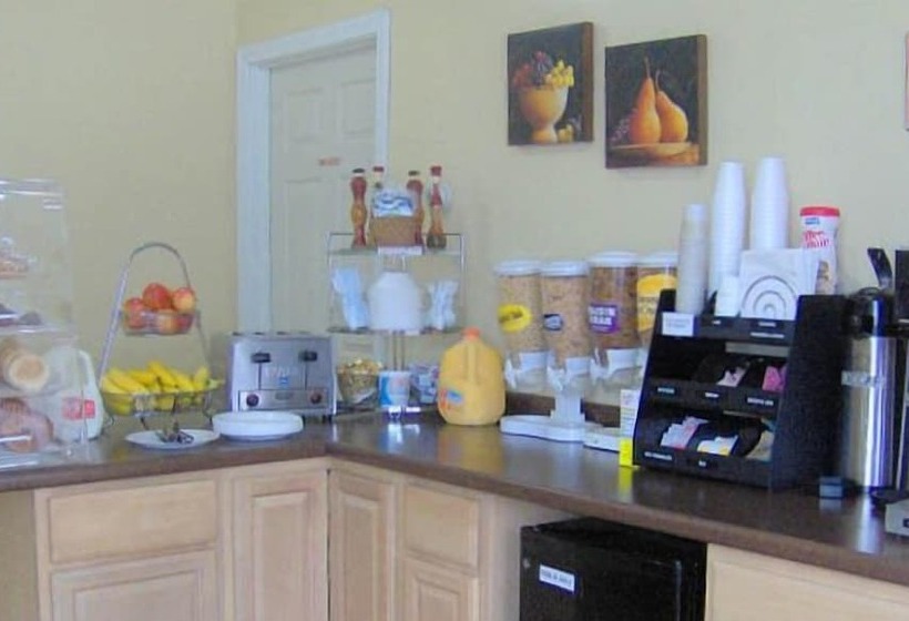 בית מלון כפרי Travelers Inn