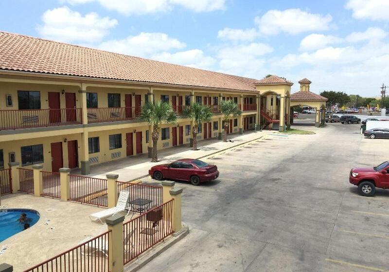 مُتل Boca Chica Inn And Suites