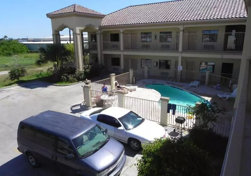 모텔 Boca Chica Inn And Suites