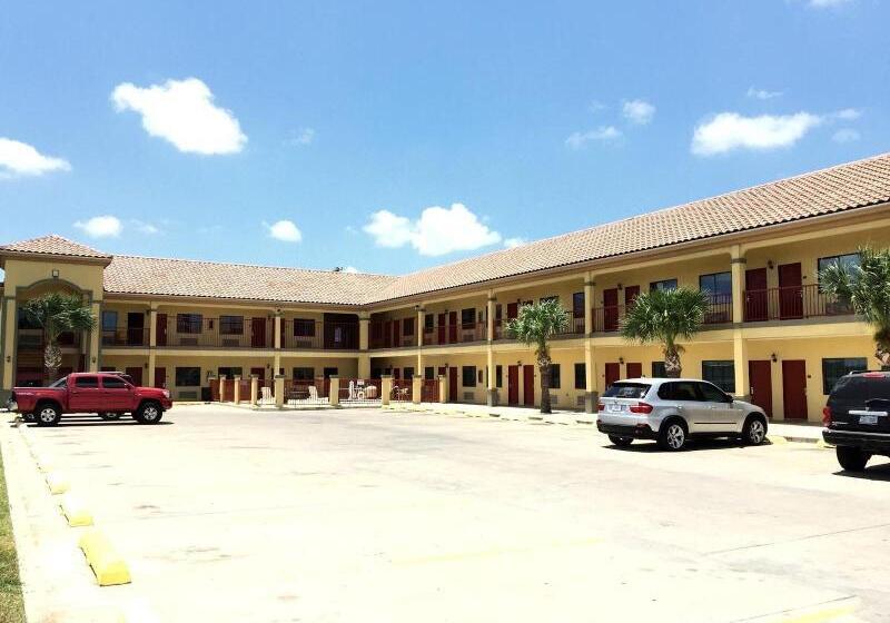 مُتل Boca Chica Inn And Suites